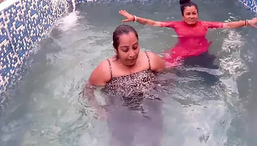 exchange, pool sex-------