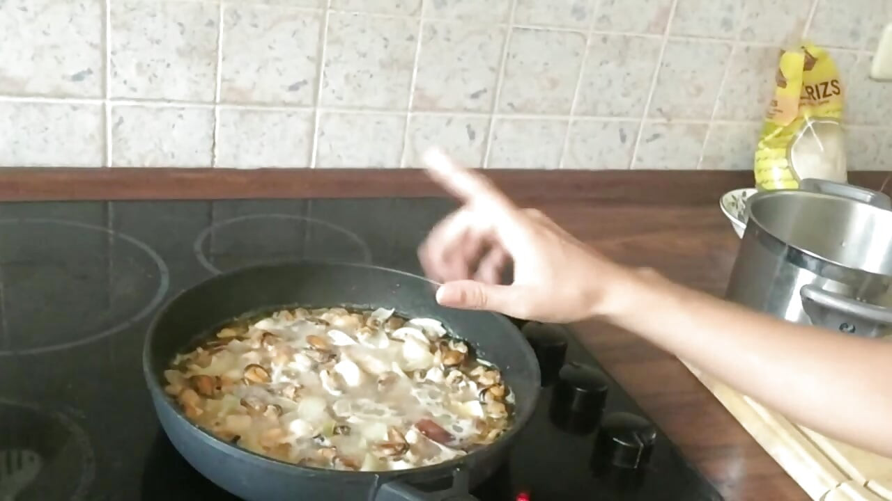 Cooking Naked