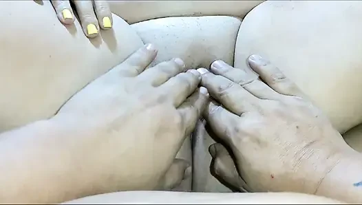 Sesi dan fingering pov sampai orgasme asli