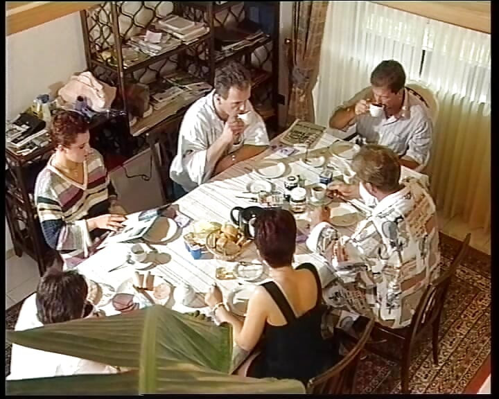 Behind German Doors Está Jodida Con Diligencia - Película Completa