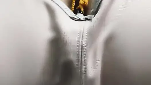 Göğüslerimi seviyorsun