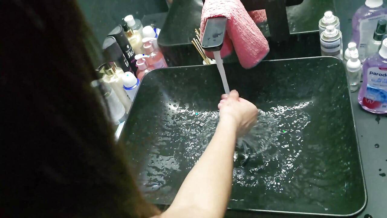 這個視頻他媽的又瘋狂又熱哈哈哈