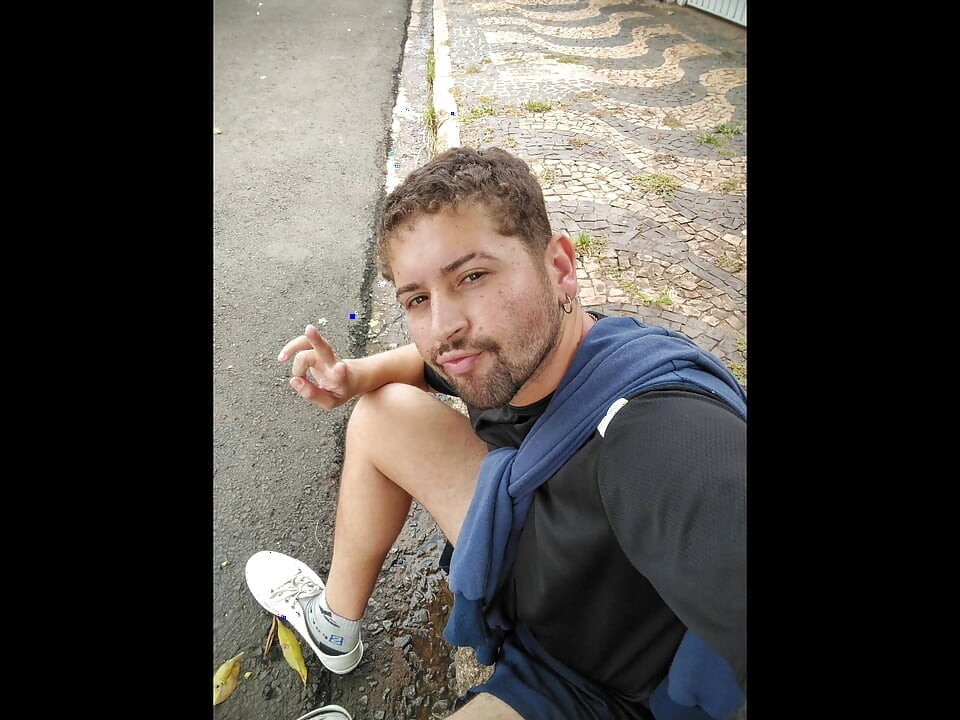 The Men Ejaculated in My Anus and I Had to Take a Shower to Clean It.