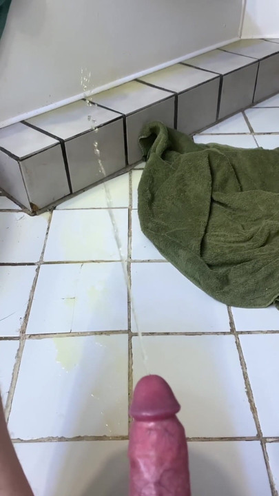Big Hard Dick Power Pissing While Squatting Then Huge Handsfree Cumshot | Clip 1