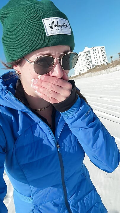 Walking on the Beach Calls for a Quick Orgasm!