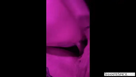 Foot Loose: Unscripted MILF Footjob and Explosive Squirting Session