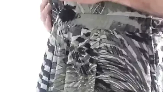 Karımın elbisesinde mastürbasyon yapmak