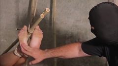 Várias formas de tortura de pés