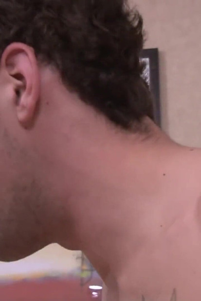 Horny guy gets his shaved ass banged and creampied by tattooed partner