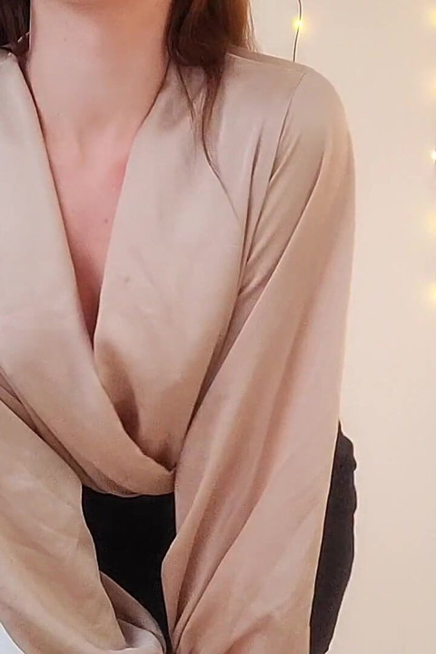 Teenage Young Girl Have Orgasm After Work