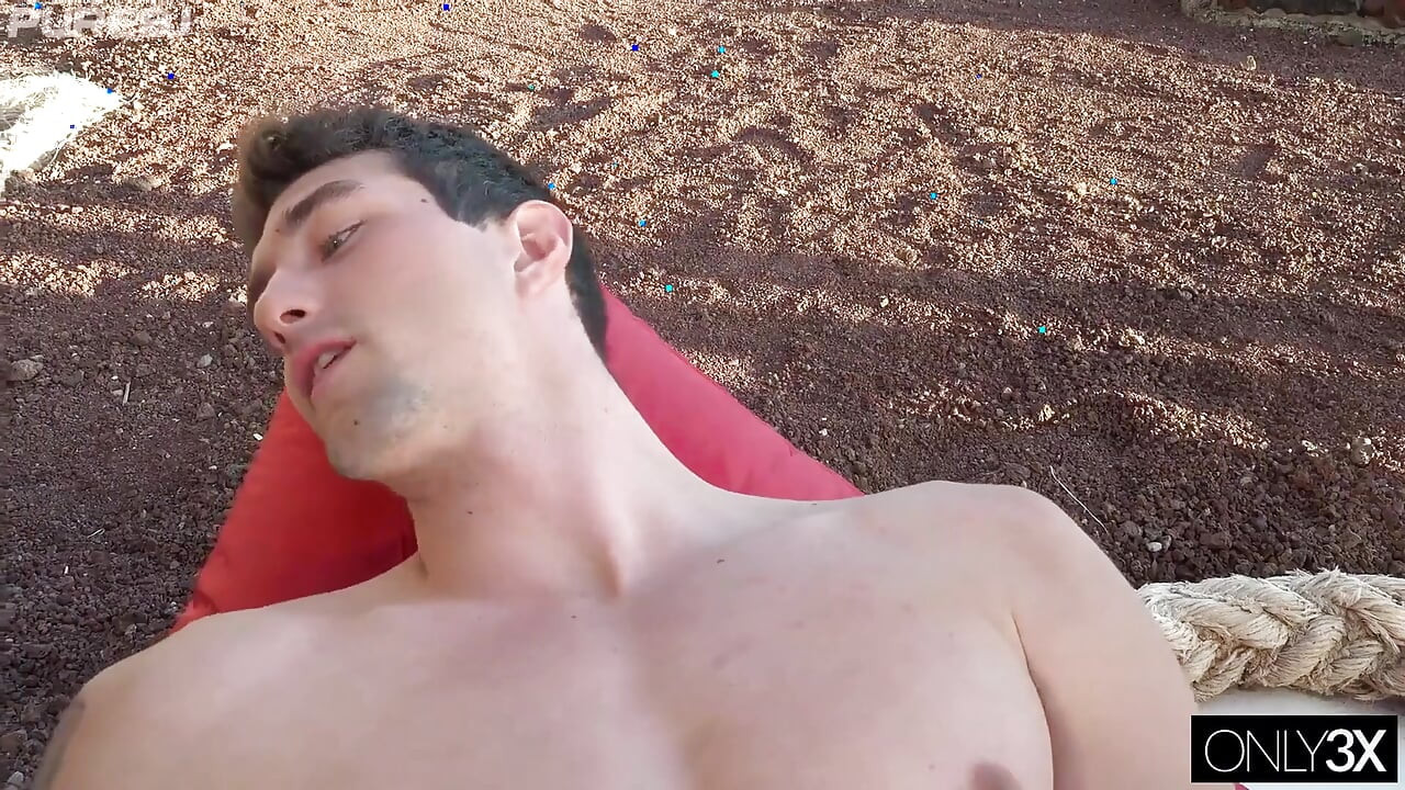 Lina Jones împarte sperma cu Africa Danger Premium Edit PureBj