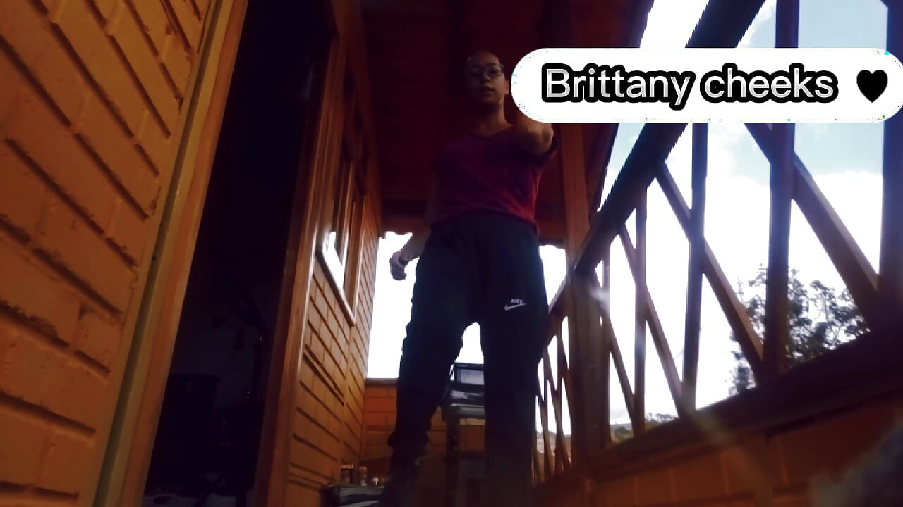 เพลิดเพลินกับการเริ่มต้นตอนเช้าอย่างลงตัวด้วยการออกกําลังกาย