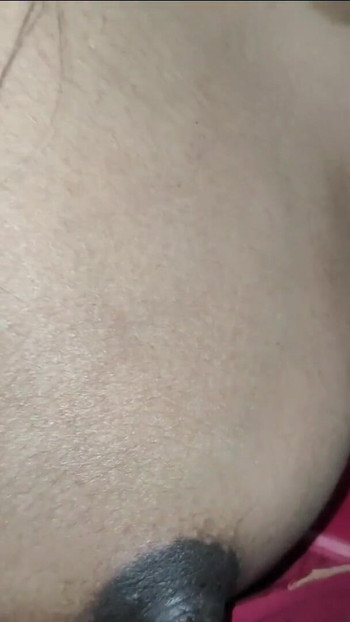 हॉट भारतीय श्रुति भाभी देवर का बड़ा लंड चूस रही है मुंह में वीर्य | क्लिप 3