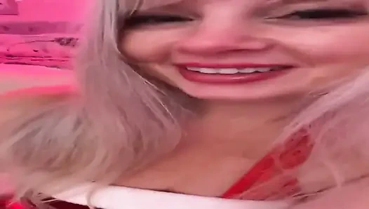 743612078274650112.mp4