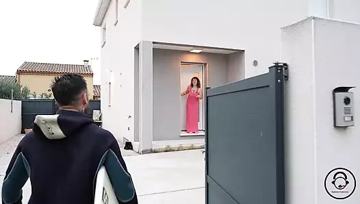 Charline the Seductress Gives in to Her Surfer Neighbor