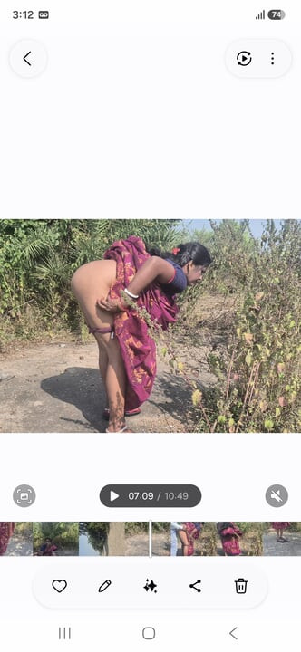 Desi housewife outdoor fucking in public place on roadside by her brother-in-law