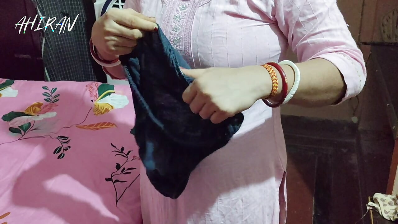 ASIAN INDIAN FEMALE VILLAGE YOUNG GIRL FORPLAY WITH HER BOYFRIEND. PINK DRESS, HAIRY VULVA AND TIGHT SKIN ASS.
