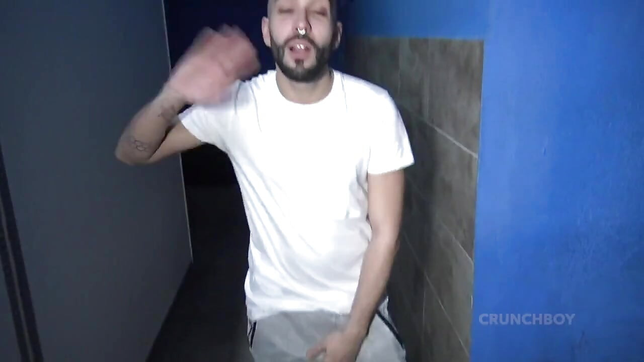 Ery used by 2 sexy twinksin glory holes in Madrid