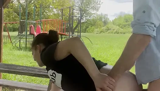 Seks anal di taman!!