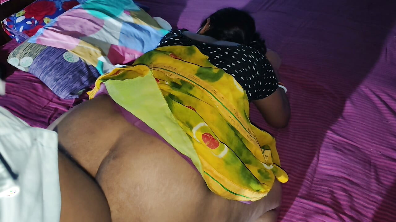 Punam bhabhi ka chut chatne me mazza aa gaya