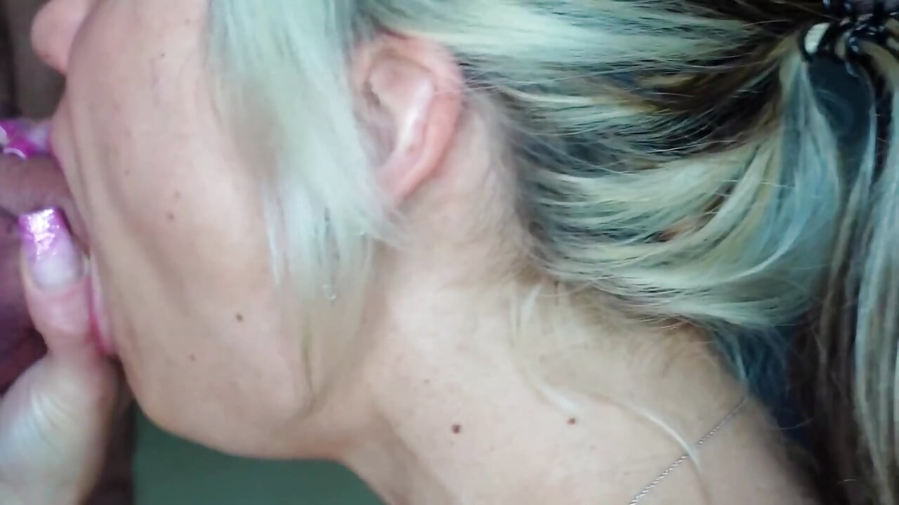 Sloppy Deepthroat - Please in My Mouth