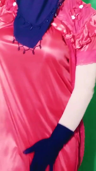 Bangladeshi Beautiful Hot Bhabhi | Clip 1