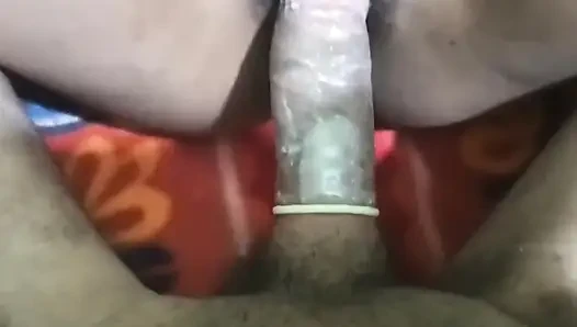 Трахаю непальскую шлюховатую жену