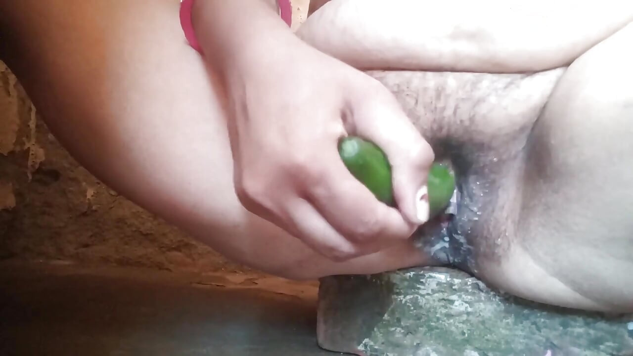 Sexy Hot Baby Fingering Her Pussy for Orgasm
