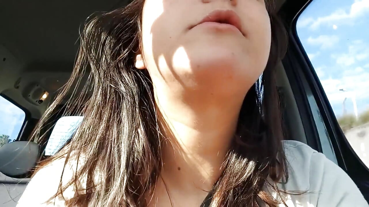 Doing Big Bubbles Next to My Uber Driver - Bunny Looner