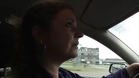 Açık havada sikiş partisi! Tüm o amcıkları dolduruyor!