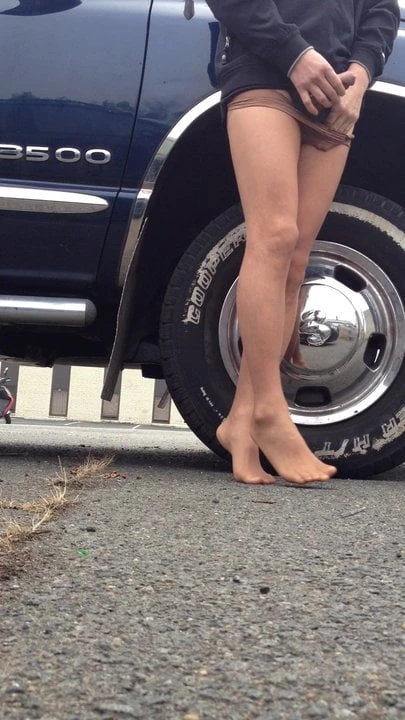 Outdoor cum in coffee pantyhose