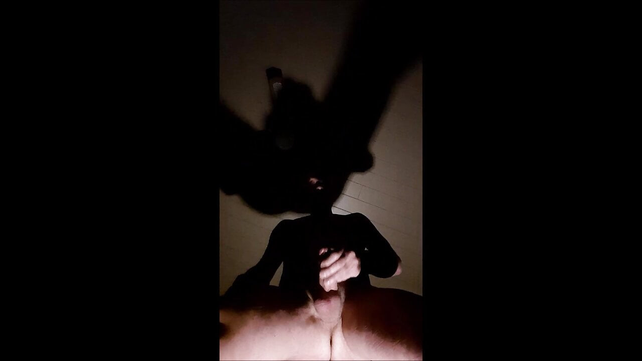 EXHIBITIONIST WEBCAM SEXSHOW CUMSHOT JERKING