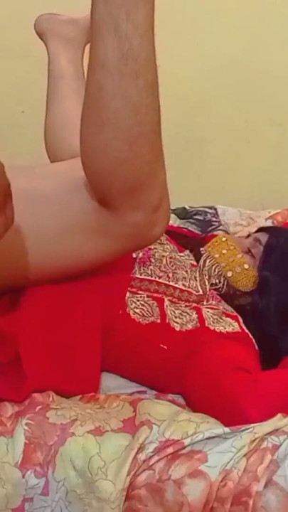 Suhagraat wali chudai wedding night romance, Newly Married Couple Have anal Sex in Hindi, desi Indian wife ass fucking | Clip 1