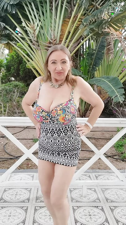 Hot GILF Shaking Huge Natural Tits Compilation