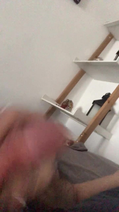 Damen!! ... Meine sehr steife macht einen bescheidenen, aber angenehmen spuck!! Fühlen Sie sich frei zu kommentieren !!