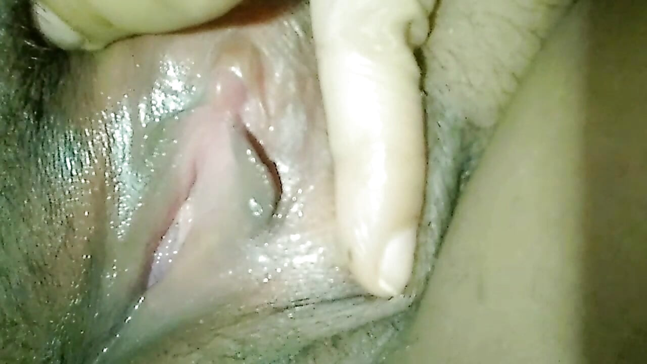 Clit pussy and nipple boobs play