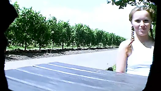 Seks Oyuncaklarıyla Lezbiyen açık Hava Seksi