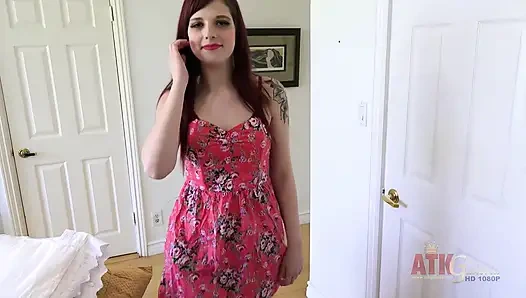 Scarlett Minx Drives a Huge Dildo into her Wet Shaved Pussy