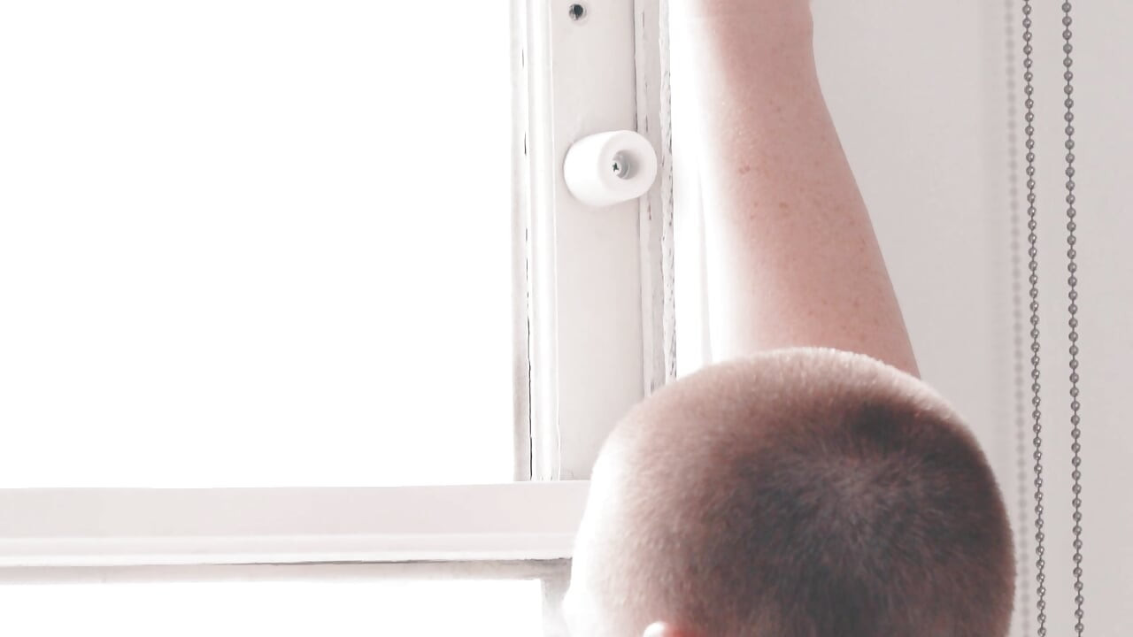 Sunshine cu Charlie Forde, Laney Day, Felina Fox