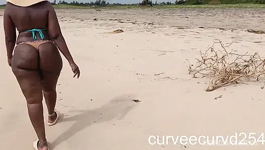 Быстрячок На Пляже С Местным Мужиком