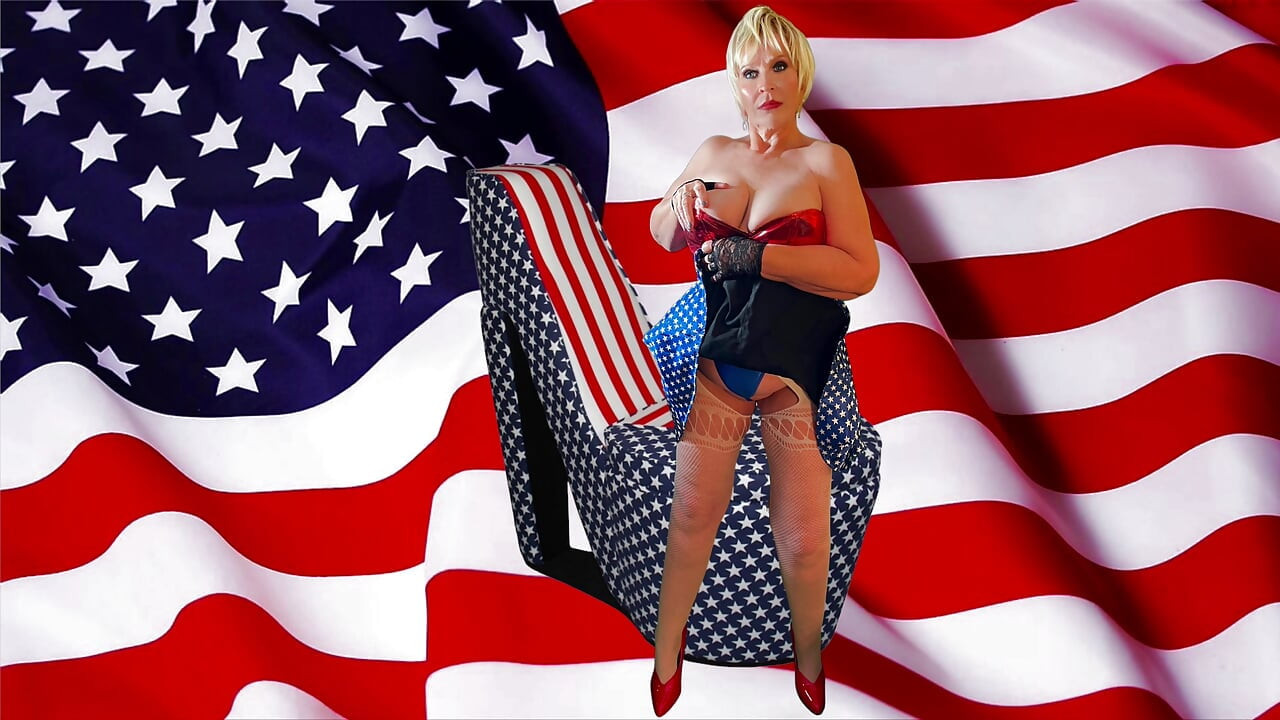 Granny America: All-american Cock Sucking Old Housewife 7223fap