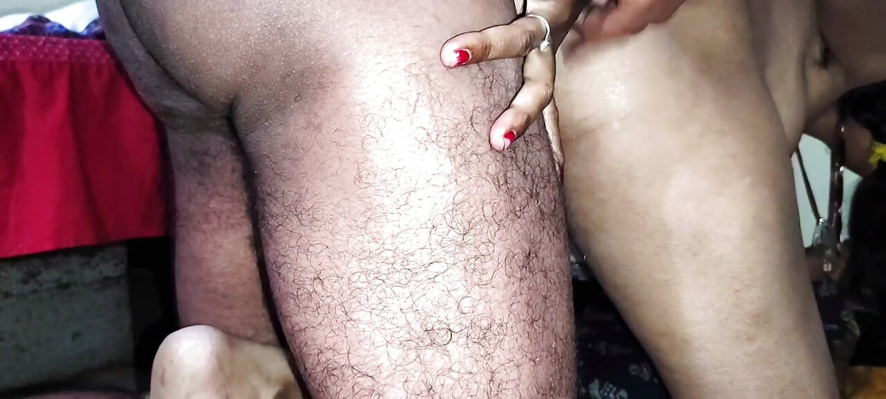 Brother-in-law fucked Mast Bhabhi naked and fucked a lot of ass