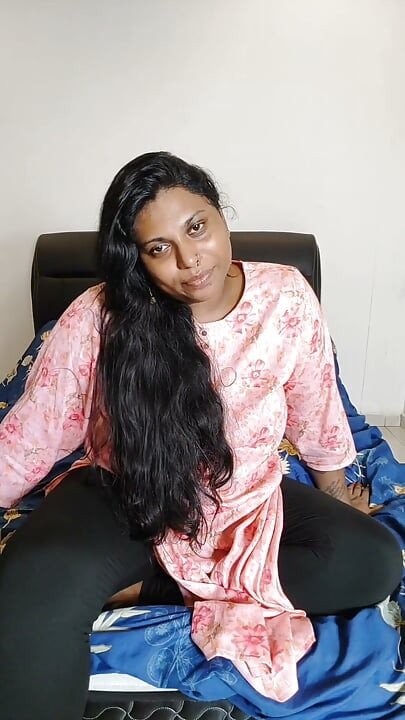 Ramesh Was Greated by His Best Friends Horny Stepsister