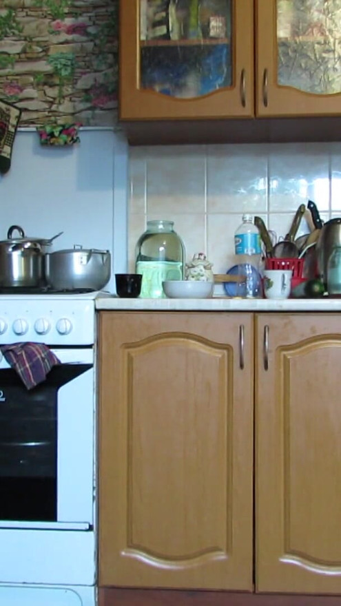 Naked hostess in the kitchen | Clip 1