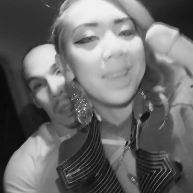 Video completo .. Kimberly chi è tornata con il latino puerto rock