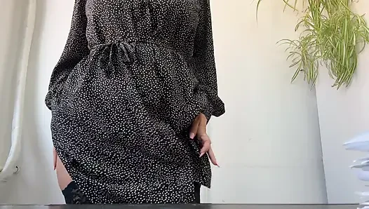 Aku ingin kenaikan gaji dan melakukannya di depan bosku.