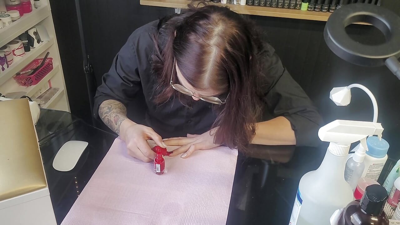 I Go for Manicure, I Get Blowjob, Working Girl Was so Nasty, and She Want My Dick