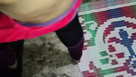 Pemilik India dan pembantu rumah tangga