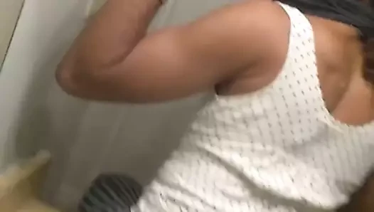 Çizgili yuvarlak göt