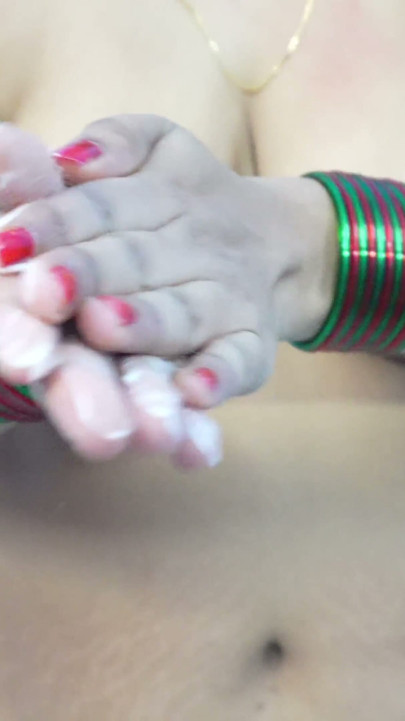 After Her Bath, Bhabhi Applied Cream to Her Pussy.